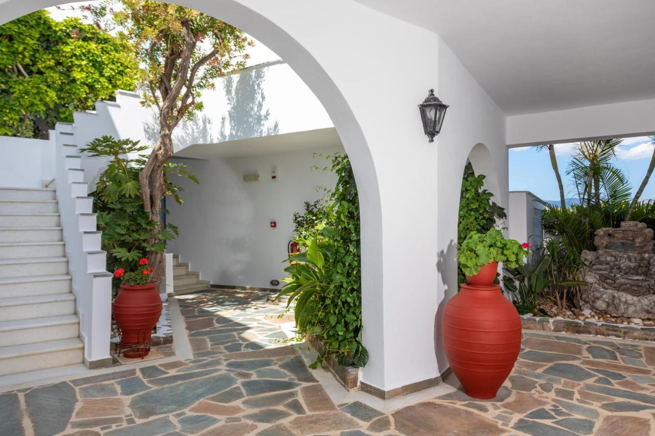 Katerina Hotel Agios Prokopios  Exteriör bild