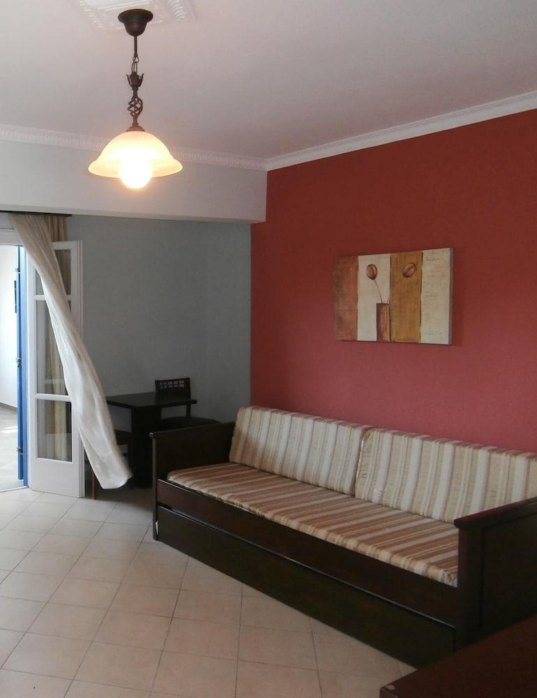 Katerina Hotel Agios Prokopios  Exteriör bild